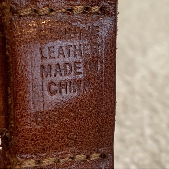 Women’s Genuine Leather Skinny Boho Belt Brass Dot Detail Buckle Small 36” - Picture 3 of 12